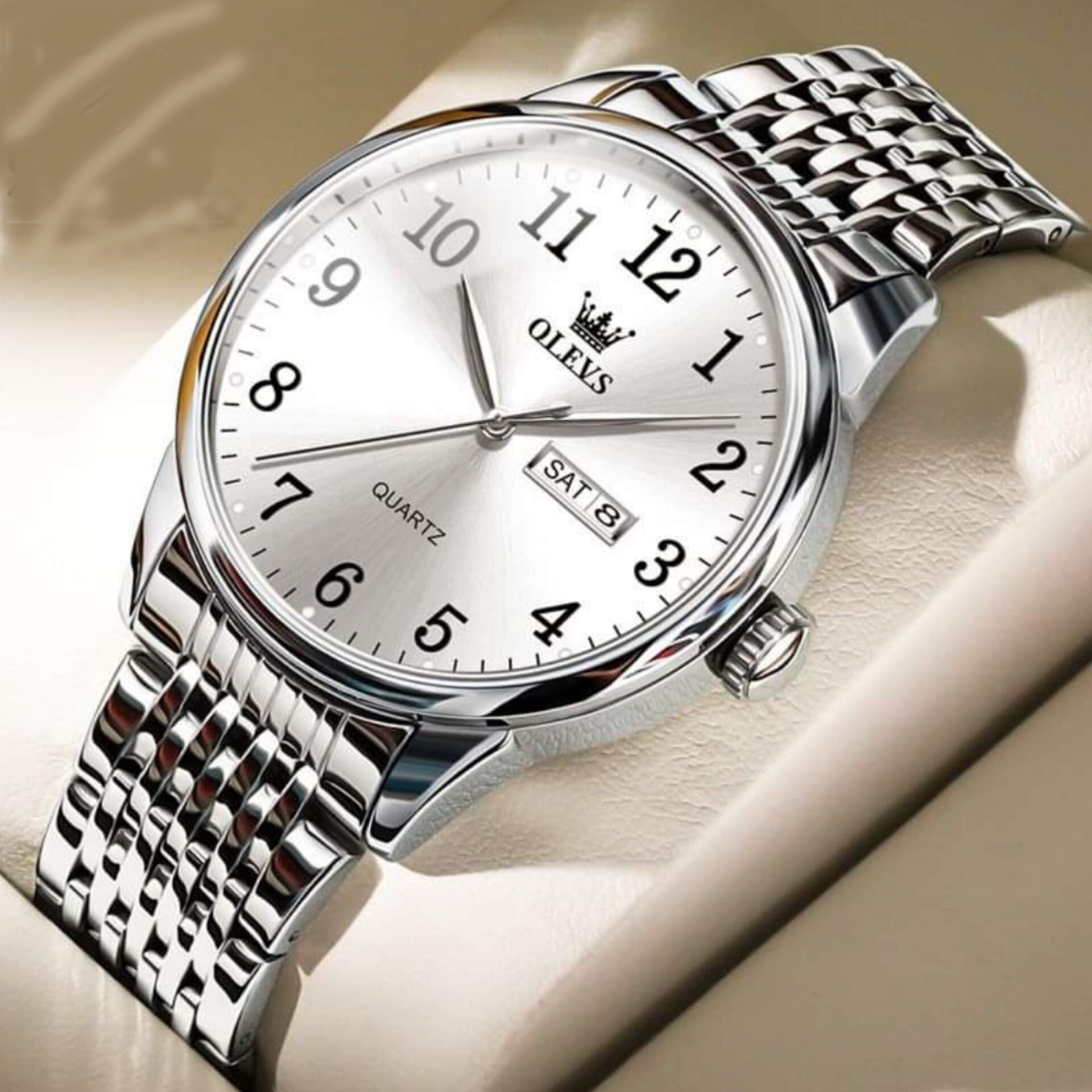 Olevs 5535 Stainless Steel Analog Wrist Watch For Men