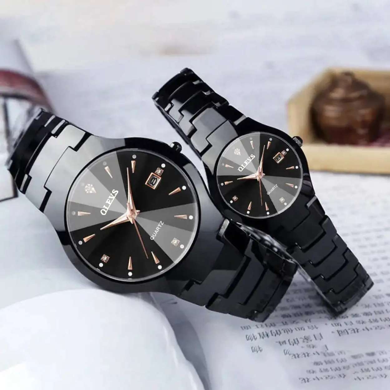 OLEVS 8697 Silver Tungsten Steel Analog Wrist Watch For Couple