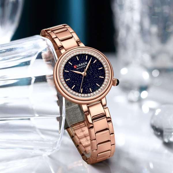 Curren 9089 Trendy Quartz Movement watch for Women