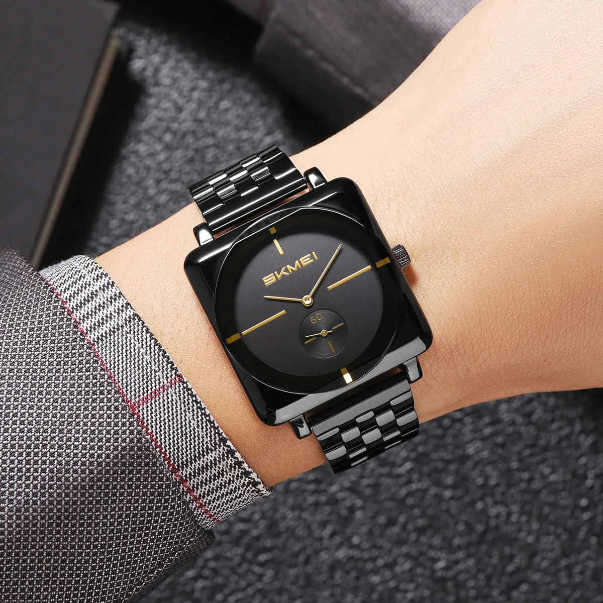 New Design 2025 SKMEI Model 2413 Quartz square Wrist Watch For Man - Image 2